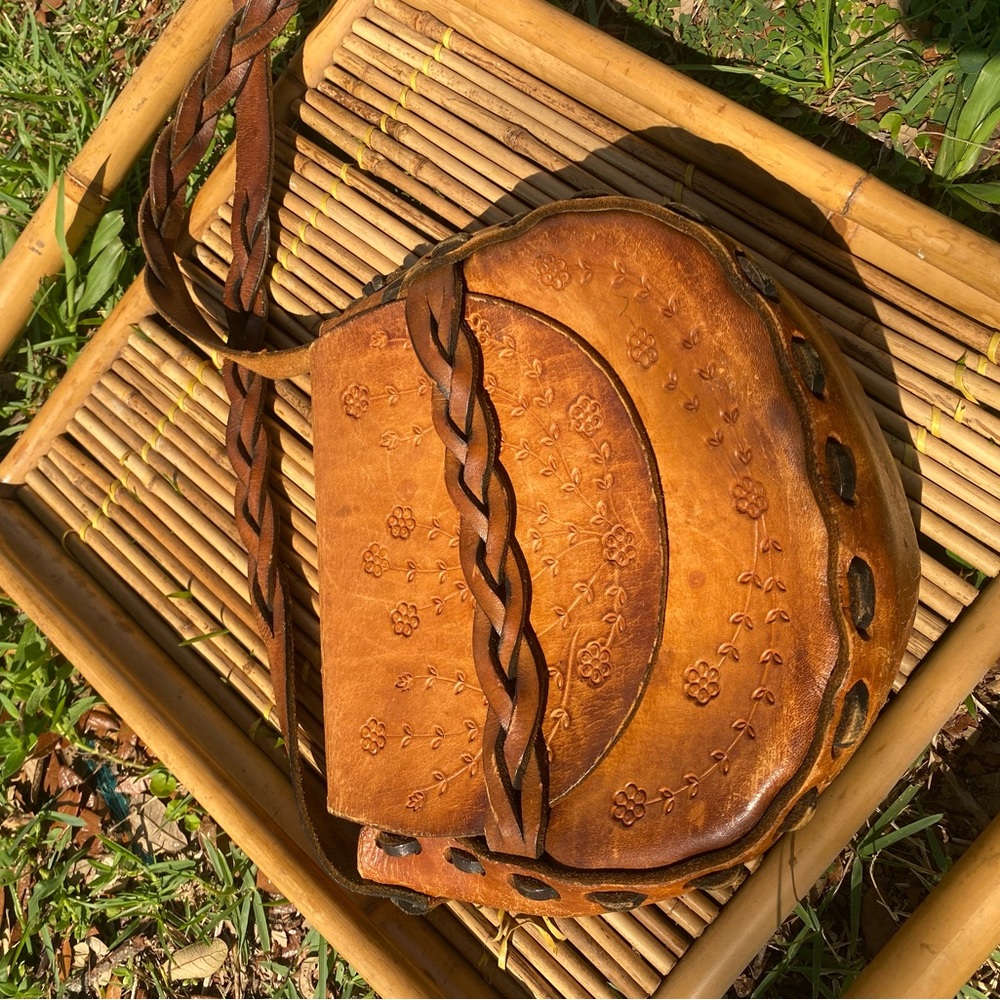 Vintage Boho Hippe Genuine Leather Hand Tooled Crossbody Purse w/ Braided Strap